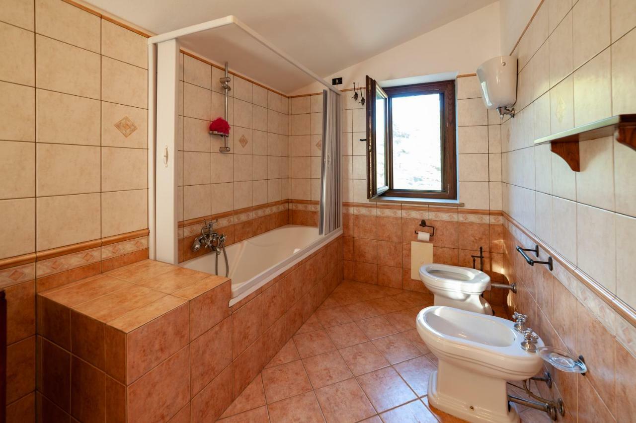 Azienda Agrituristica Le Terre Di San Leonardo Cetraro Exterior foto