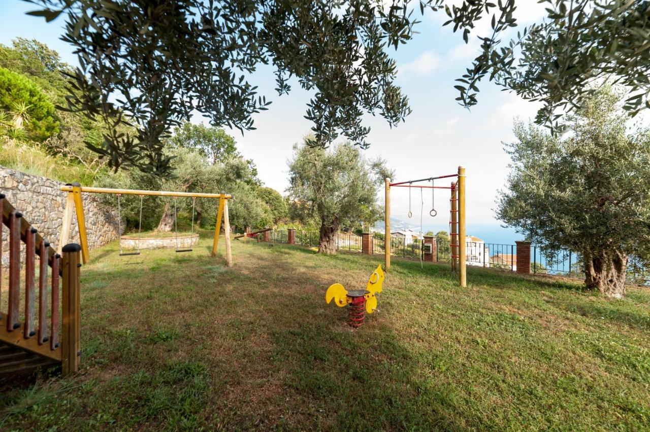 Azienda Agrituristica Le Terre Di San Leonardo Cetraro Exterior foto
